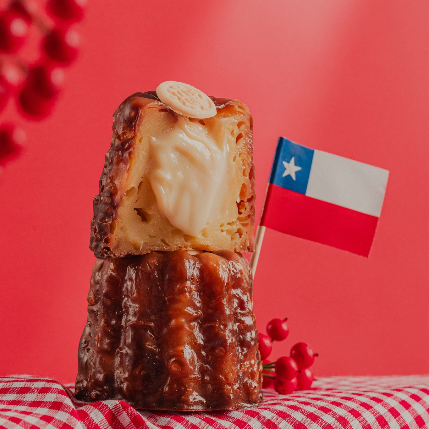 Canelés Rellenos de Manjar Blanco
